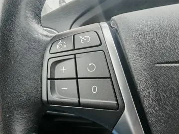 Volvo V40 Automat Crosscountry 2018 - Rate   Credit   Garant