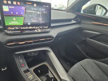 Noul Cupra Terramar 1.5 e-TSI DSG7 MHEV 150CP