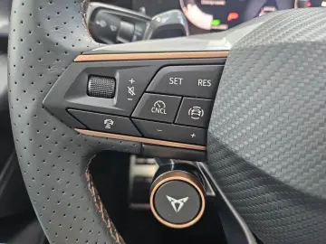 Noul Cupra Terramar 1.5 e-TSI DSG7 MHEV 150CP
