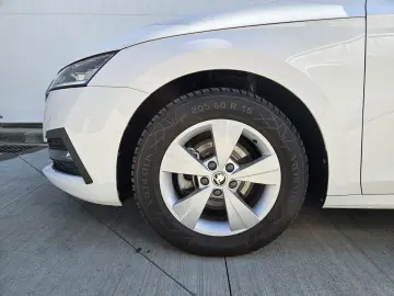 Skoda Octavia Ambition 2.0 TDi 115CP DSG