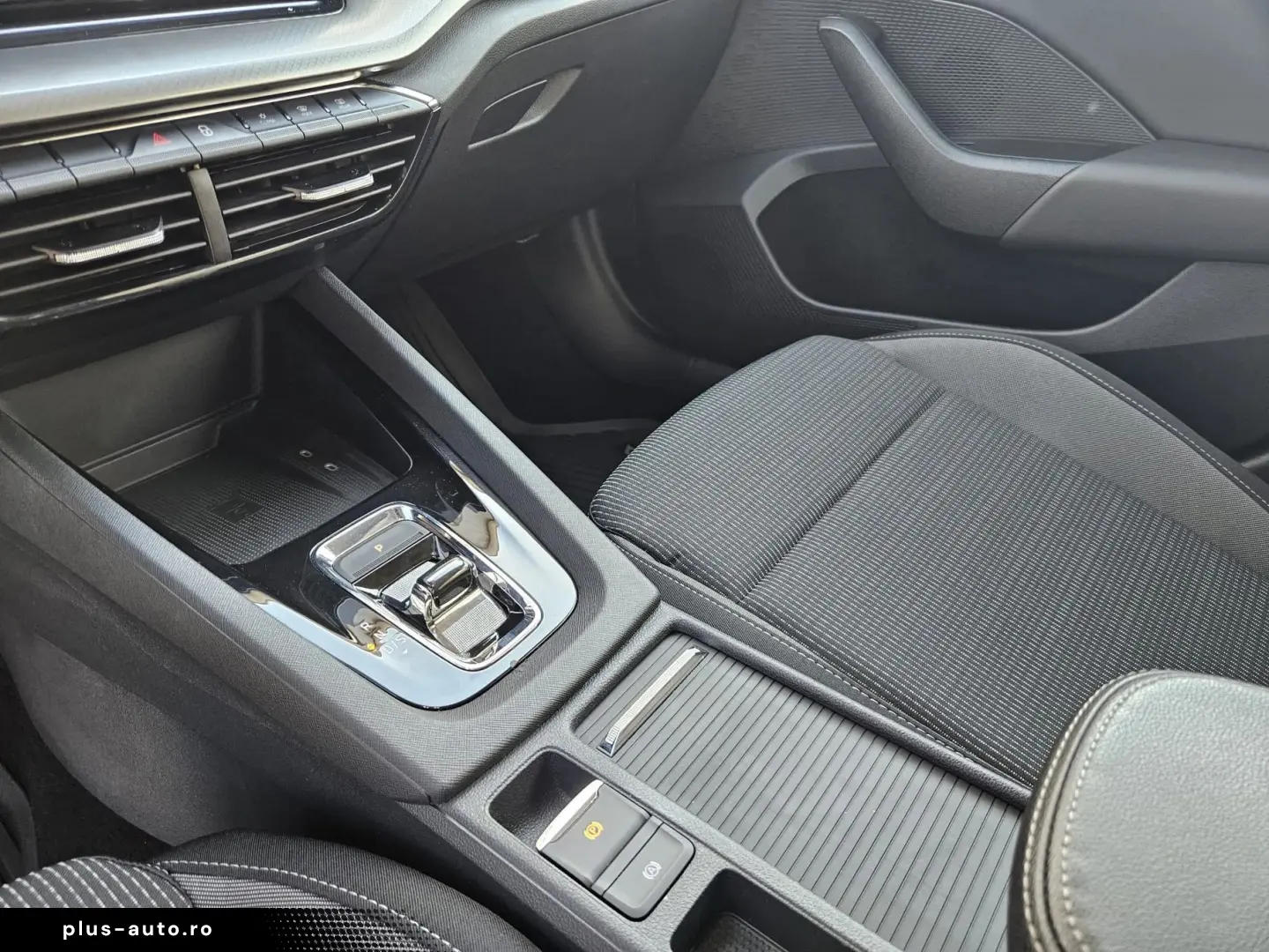 Skoda Octavia Ambition 2.0 TDi 115CP DSG