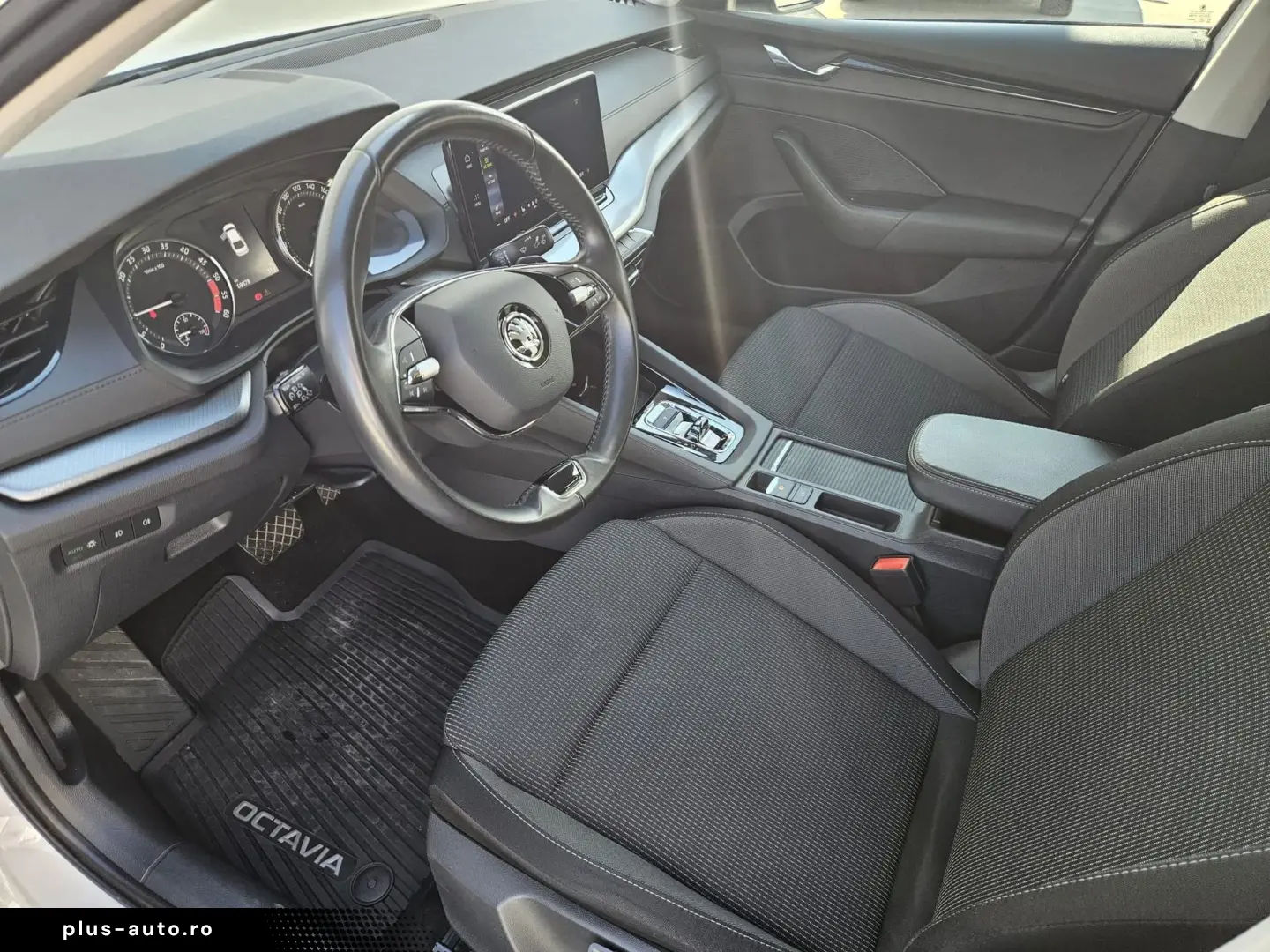 Skoda Octavia Ambition 2.0 TDi 115CP DSG