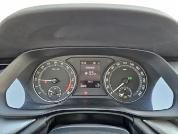 Skoda Octavia Ambition 2.0 TDi 115CP DSG