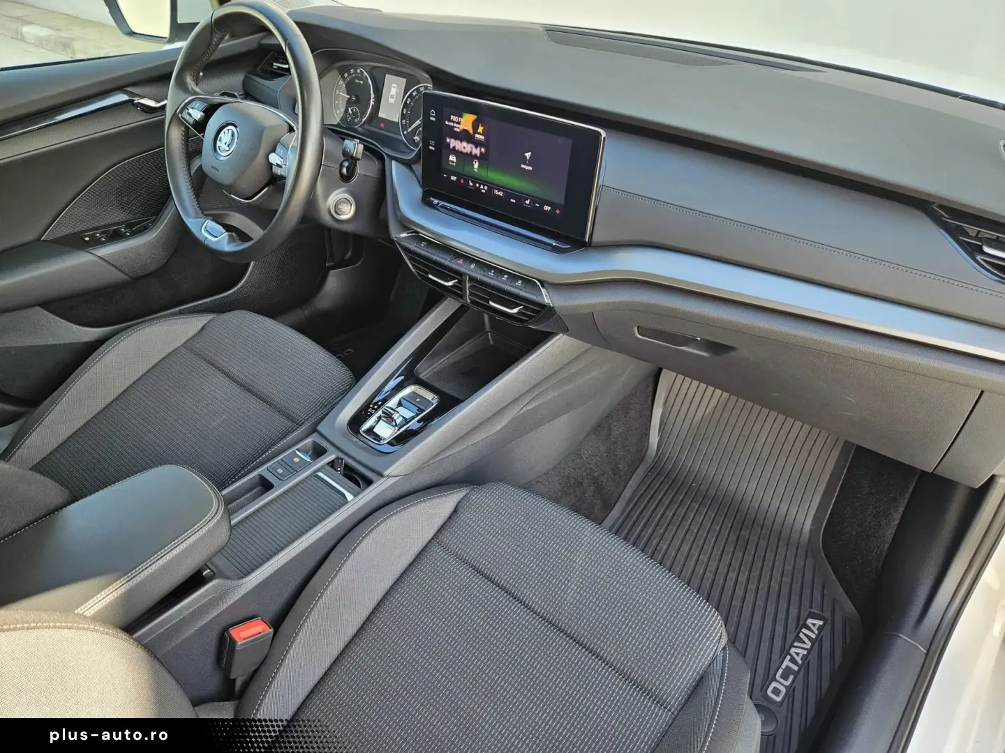 Skoda Octavia Ambition 2.0 TDi 115CP DSG