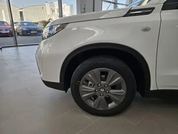 Suzuki Vitara 1.4 Boosterjet 6AT MHEV Passion AllGrip