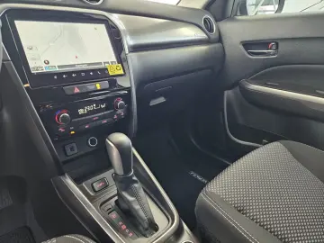 Suzuki Vitara 1.4 Boosterjet 6AT MHEV Passion AllGrip