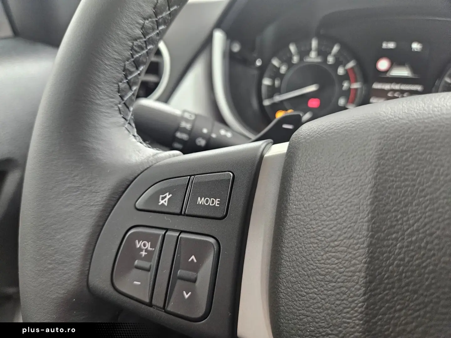 Suzuki Vitara 1.4 Boosterjet 6AT MHEV Passion 110CP
