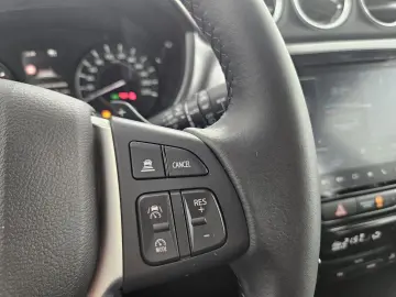 Suzuki Vitara 1.4 Boosterjet 6AT MHEV Passion 110CP