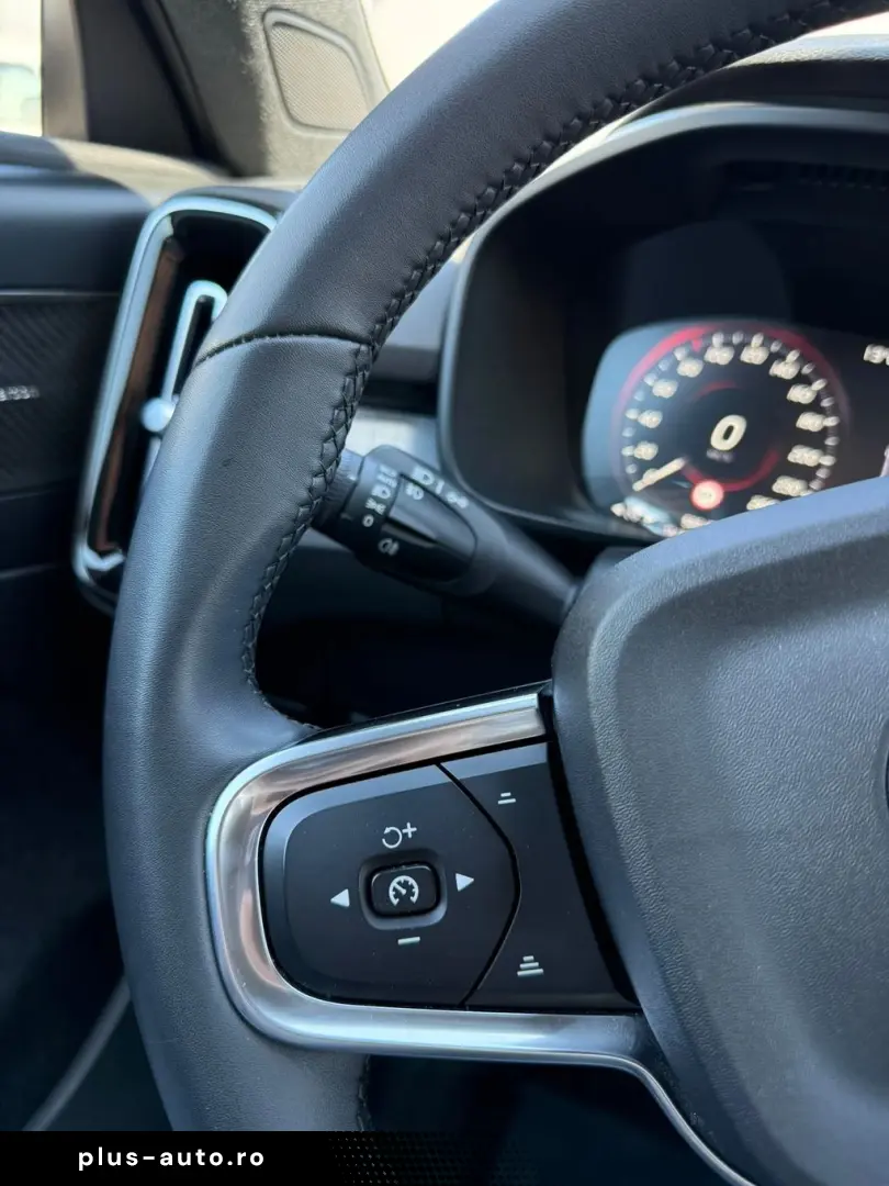 Volvo Xc-40