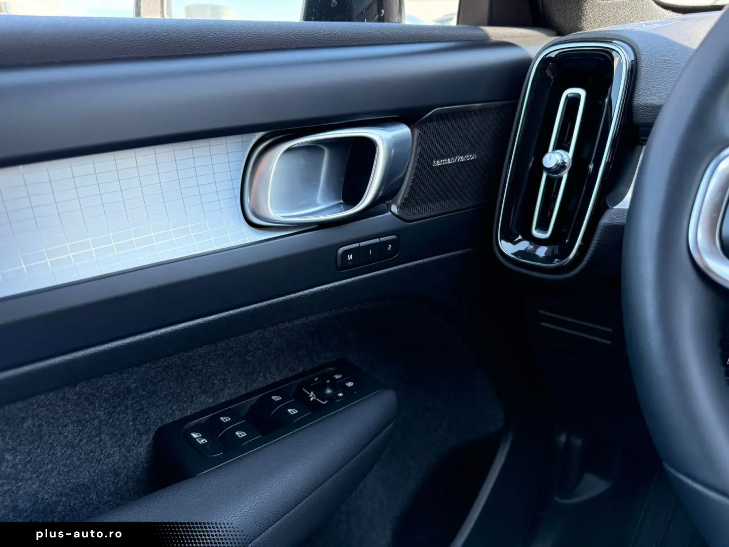 Volvo Xc-40