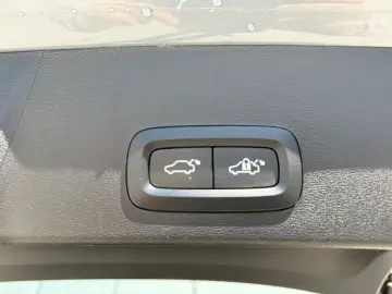 Volvo Xc-40