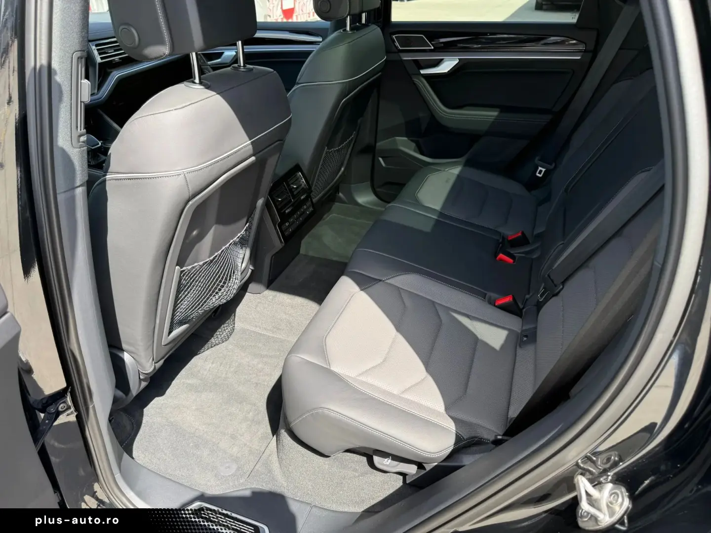 Volkswagen Touareg R Line