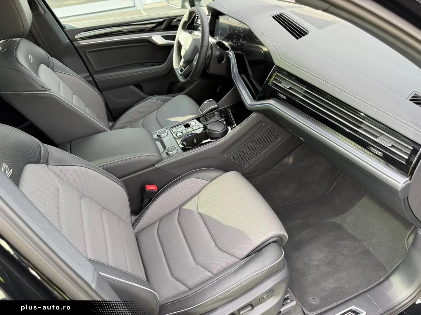 Volkswagen Touareg R Line