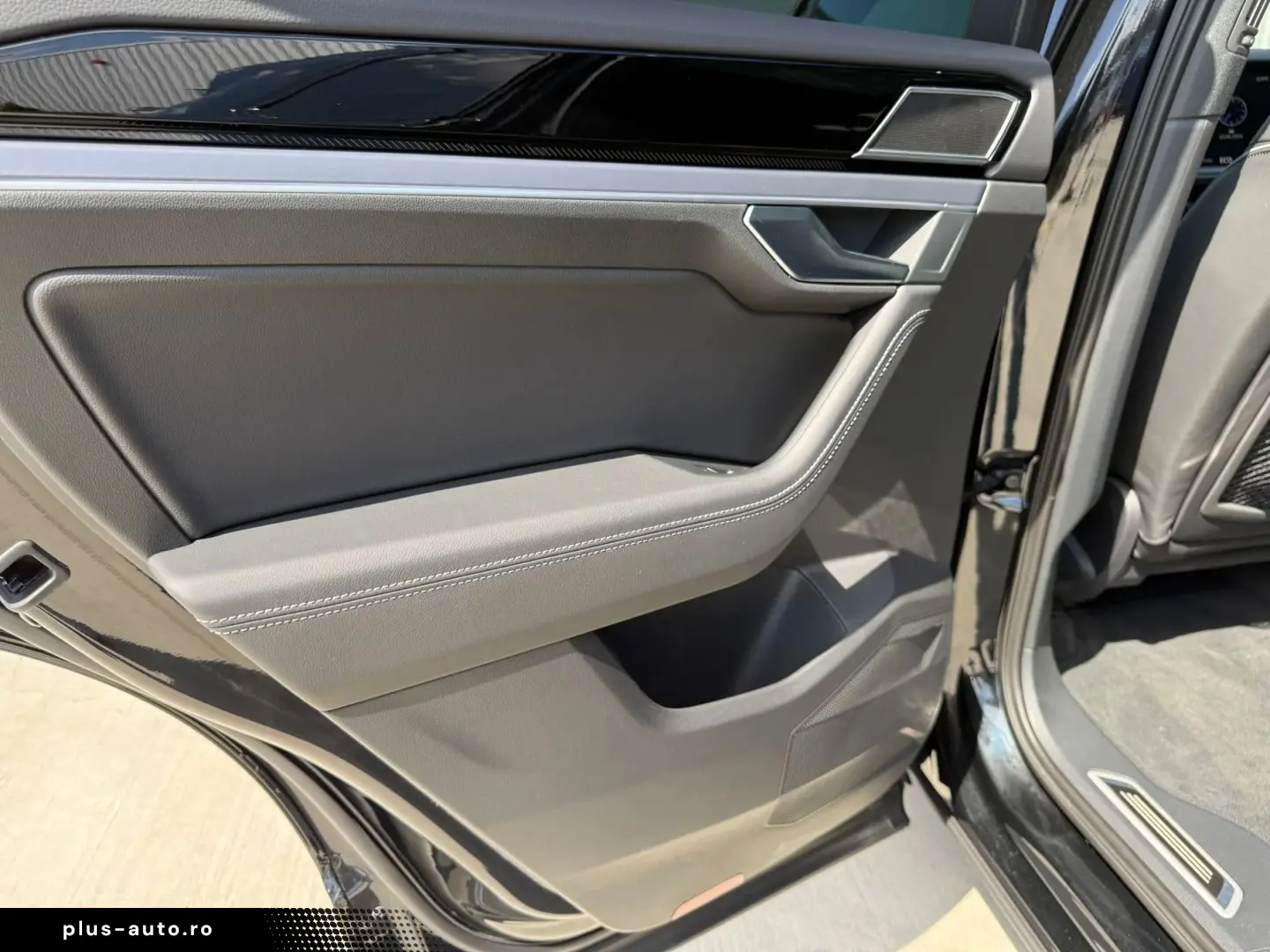 Volkswagen Touareg R Line
