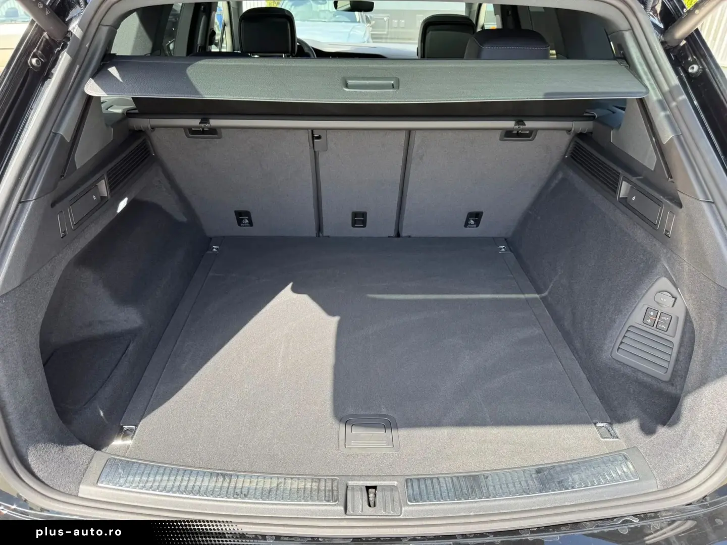 Volkswagen Touareg R Line
