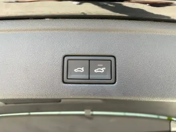 Volkswagen Touareg R Line