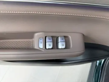 Chery Tiggo-8