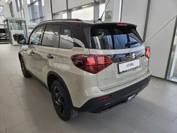 Suzuki Vitara 1.4 Boosterjet 6AT MHEV Spirit - Editie Limita