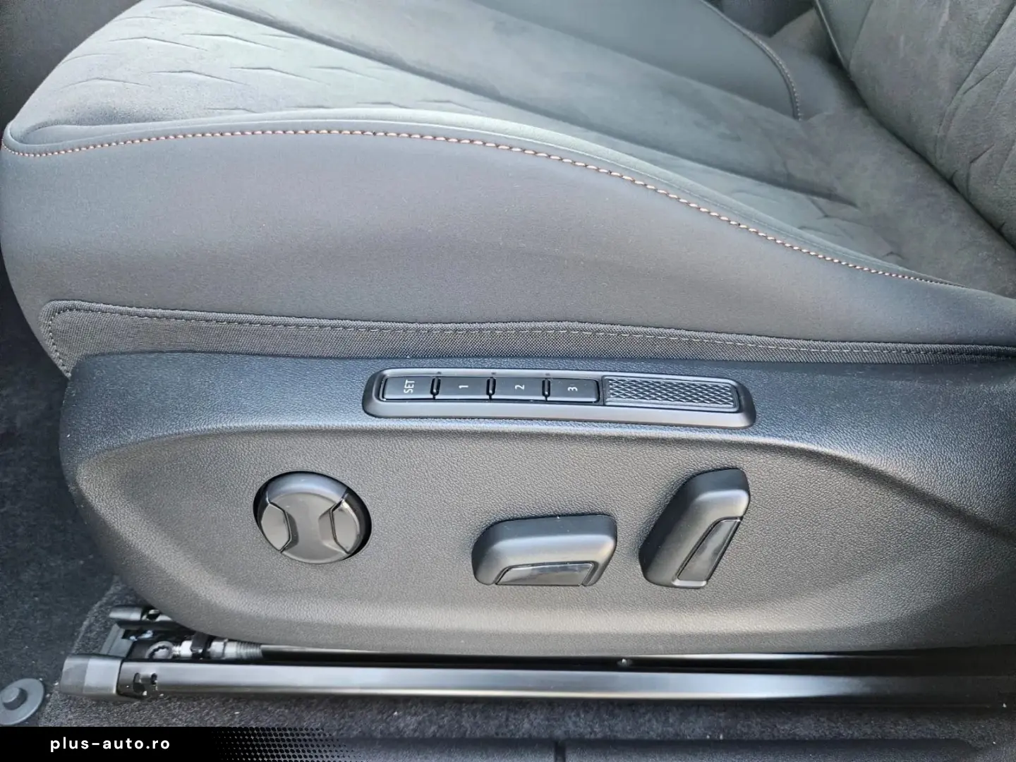 Cupra Terramar 1.5 eTSI 150CP hibrid MHEV
