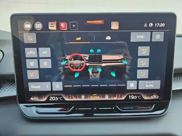 Cupra Terramar 1.5 eTSI 150CP hibrid MHEV