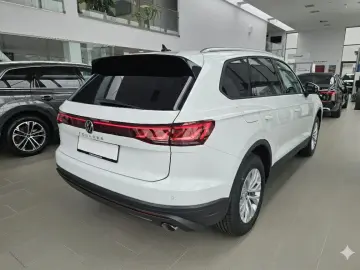 Volkswagen Touareg V6 TDI 4MOTION Style