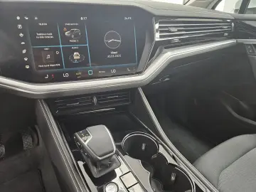 Volkswagen Touareg V6 TDI 4MOTION Style
