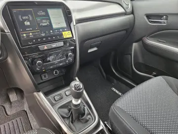 Suzuki Vitara 1.4 Boosterjet 6MT MHEV Passion - Tractiune Fa