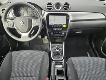 Suzuki Vitara 1.4 Boosterjet 6MT MHEV Passion - Tractiune Fa