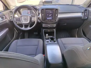 Volvo Xc-40