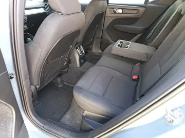 Volvo Xc-40