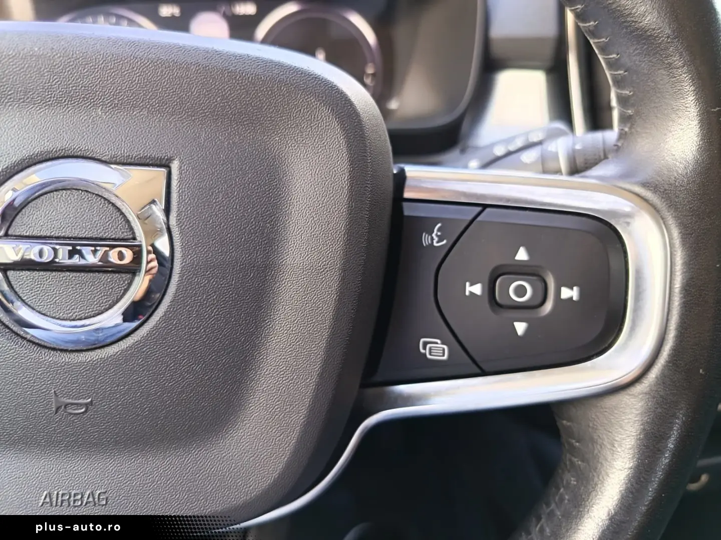 Volvo Xc-40