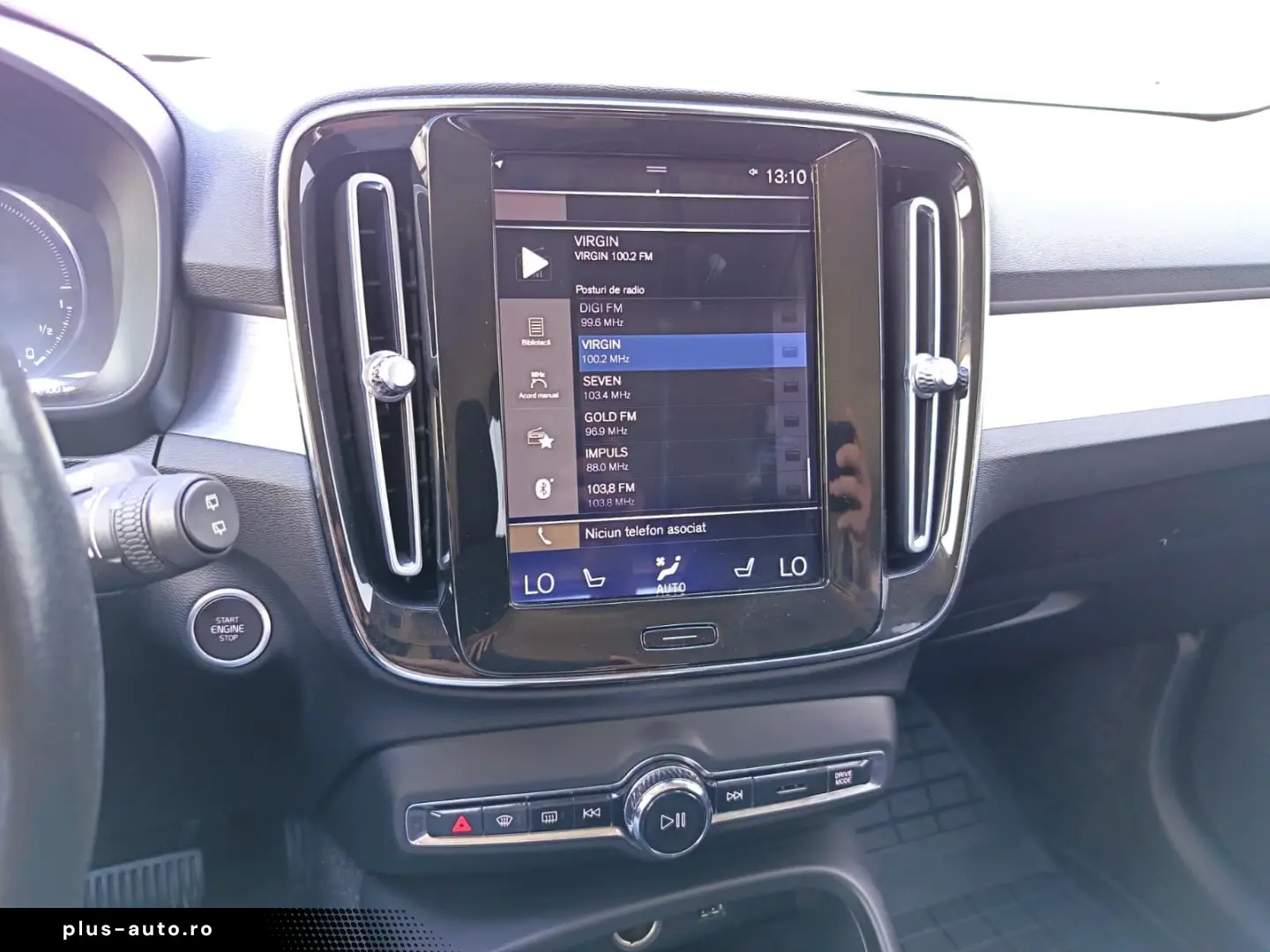 Volvo Xc-40