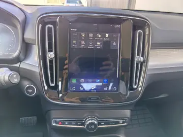 Volvo Xc-40