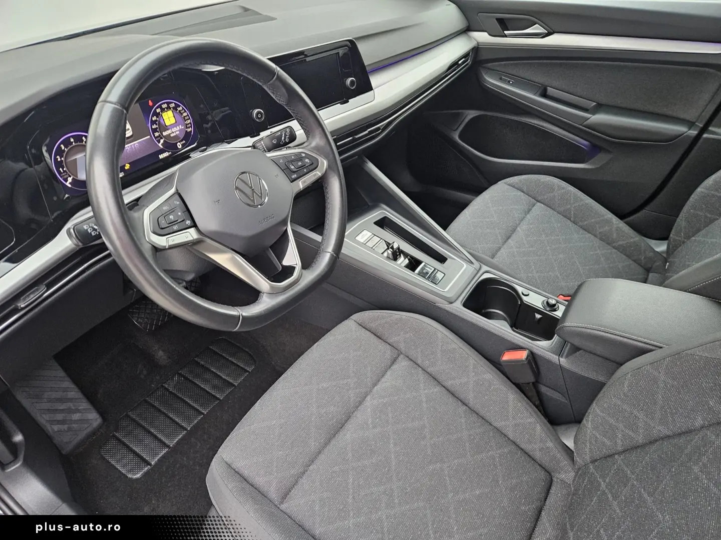 Volkswagen Golf 1.0 eTSI DSG Life