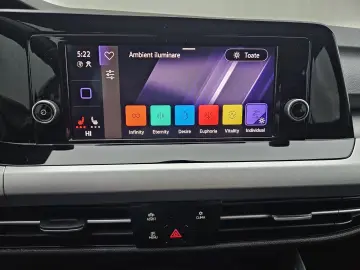 Volkswagen Golf 1.0 eTSI DSG Life
