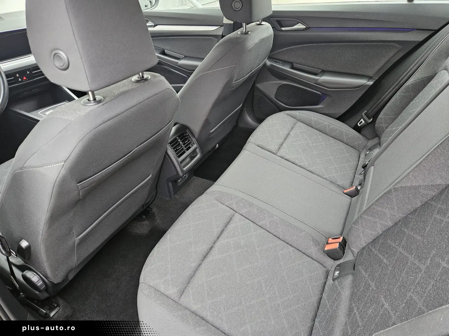 Volkswagen Golf 1.0 eTSI DSG Life