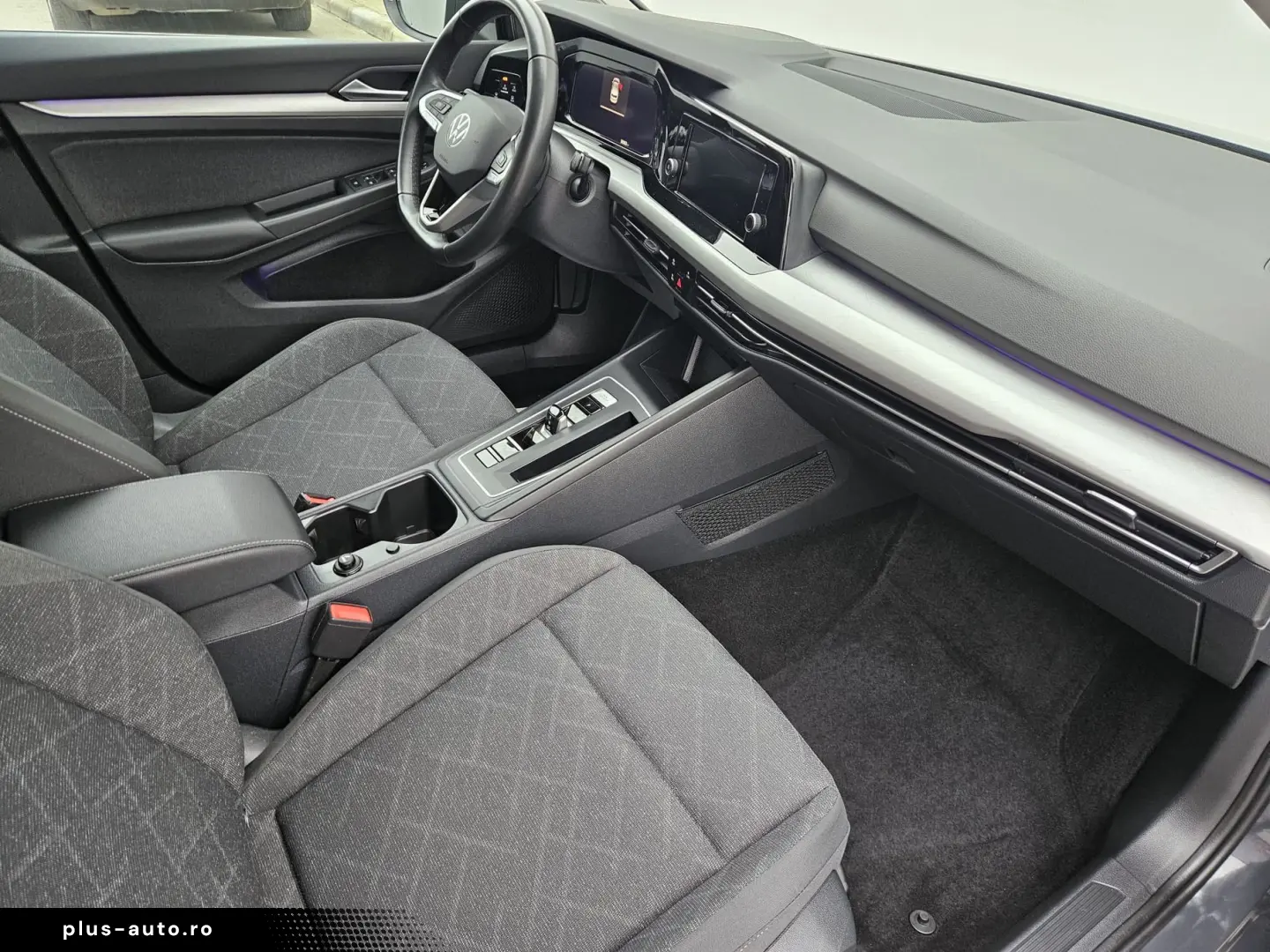 Volkswagen Golf 1.0 eTSI DSG Life