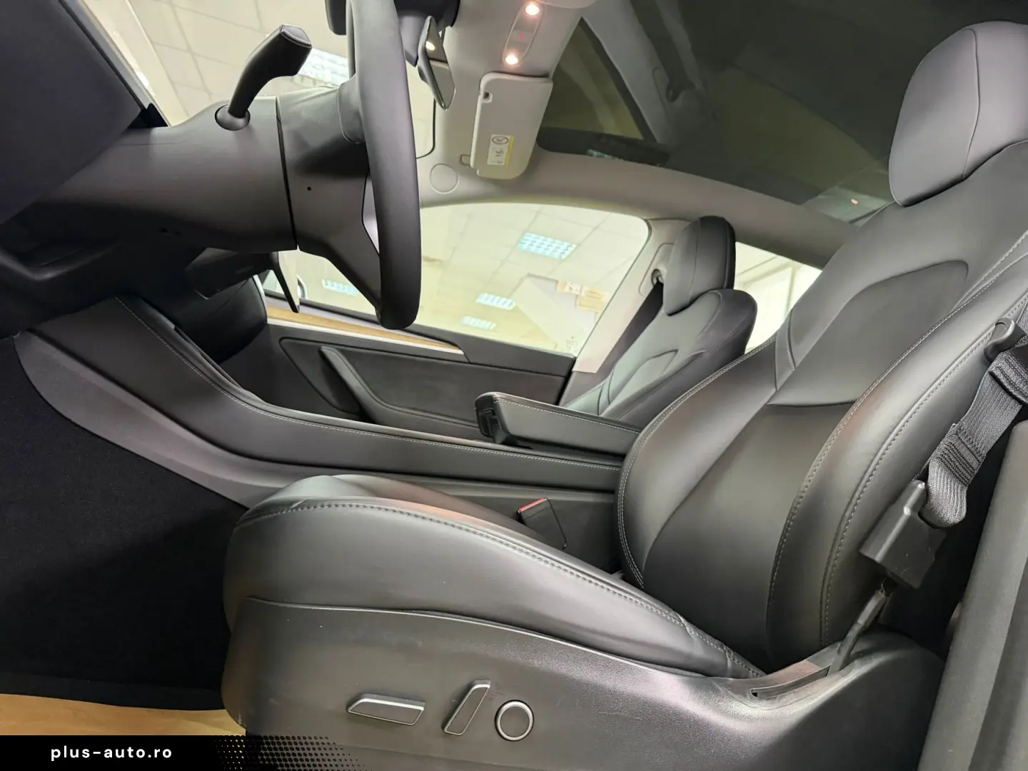 Tesla T-Model-Y