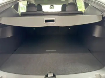 Tesla T-Model-Y