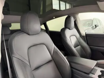 Tesla T-Model-Y