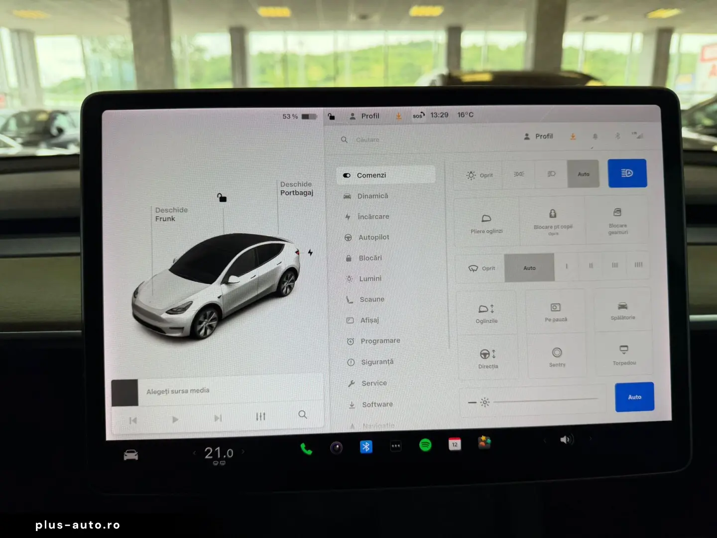 Tesla T-Model-Y