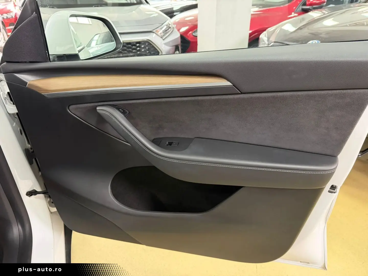 Tesla T-Model-Y