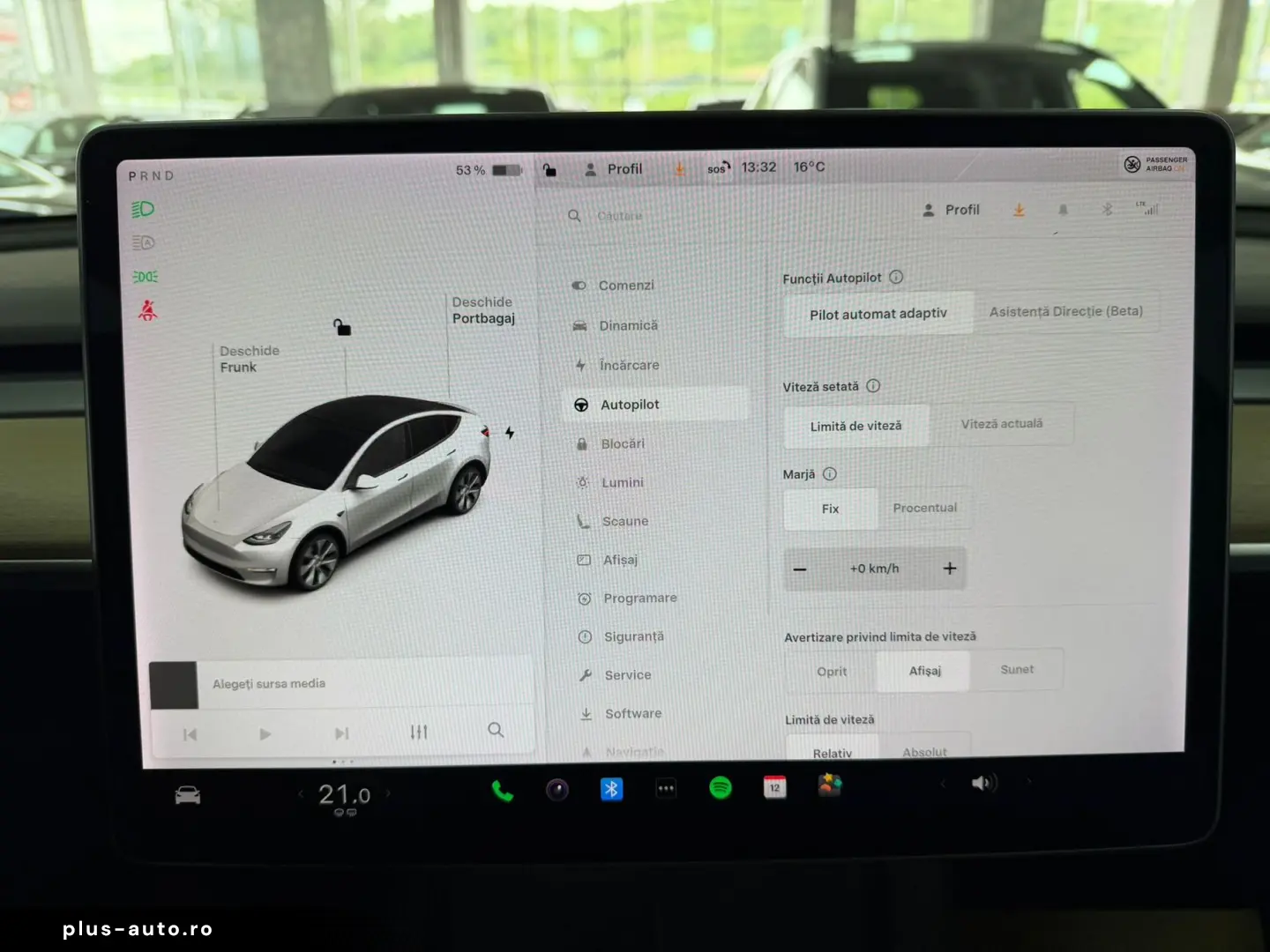 Tesla T-Model-Y