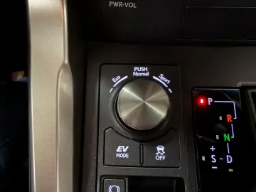Lexus Serianx