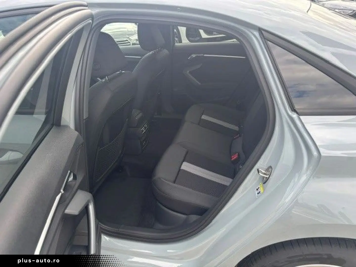 Audi A3 Limuzina 35 TFSI 150cp Stronic Mild Hybrid 2026