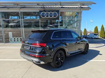 Audi Q7 quattro 3.0 TDI V6 Mild Hybrid 231 CP A8