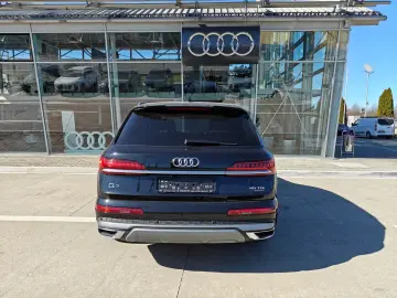 Audi Q7 quattro 3.0 TDI V6 Mild Hybrid 231 CP A8