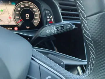 Audi Q7 quattro 3.0 TDI V6 Mild Hybrid 231 CP A8