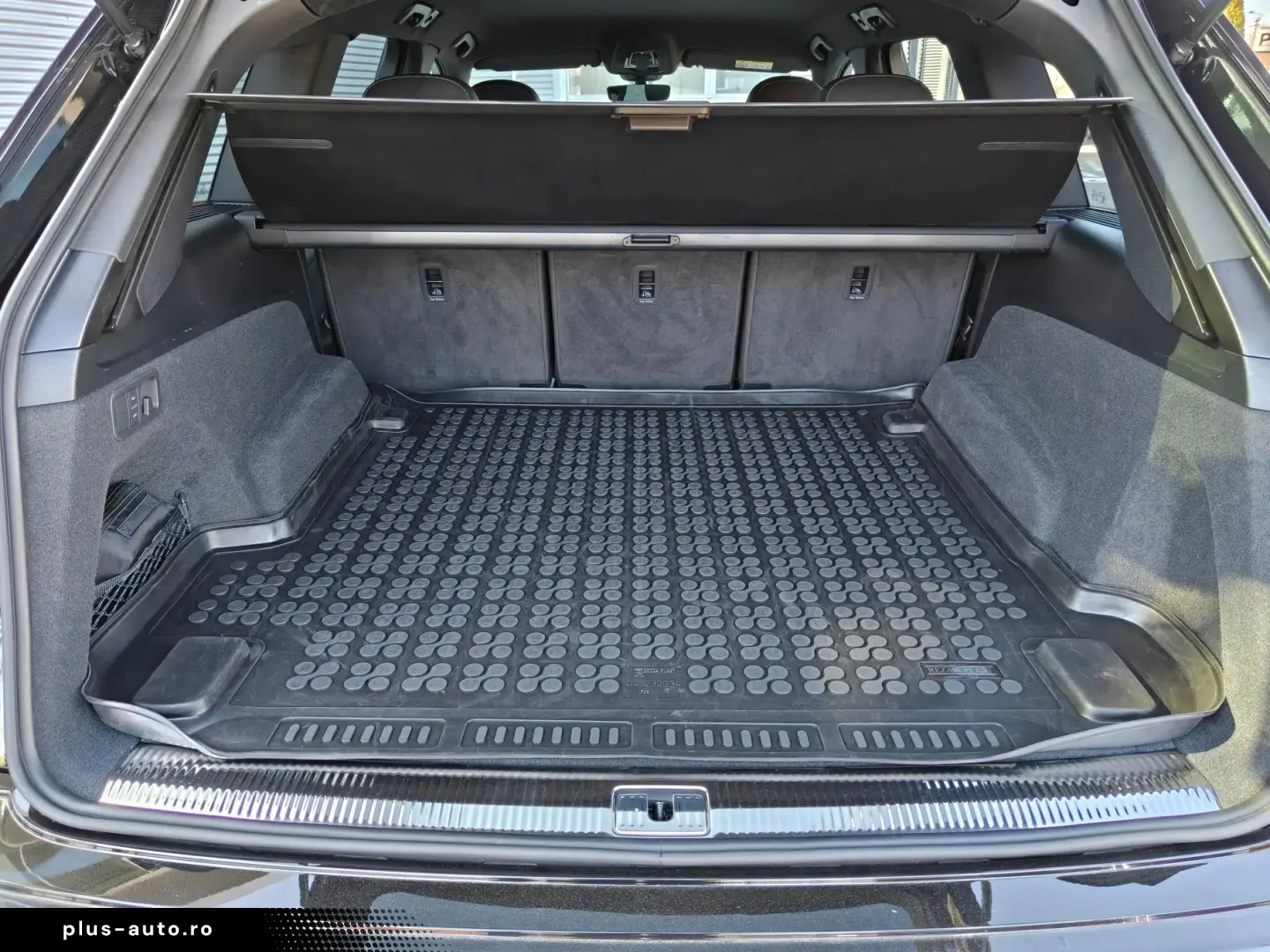 Audi Q7 quattro 3.0 TDI V6 Mild Hybrid 231 CP A8