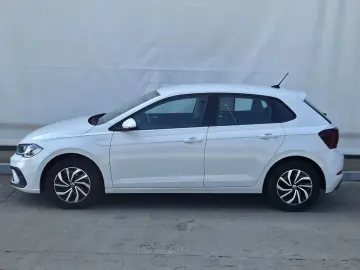 Volkswagen Polo 1.0 TSI Life 95CP   TVA deductibil   Garanti